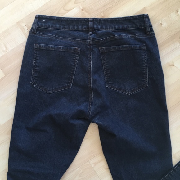 Ann Taylor LOFT Dark Wash Jeans 29/8 Like New - Picture 5 of 7